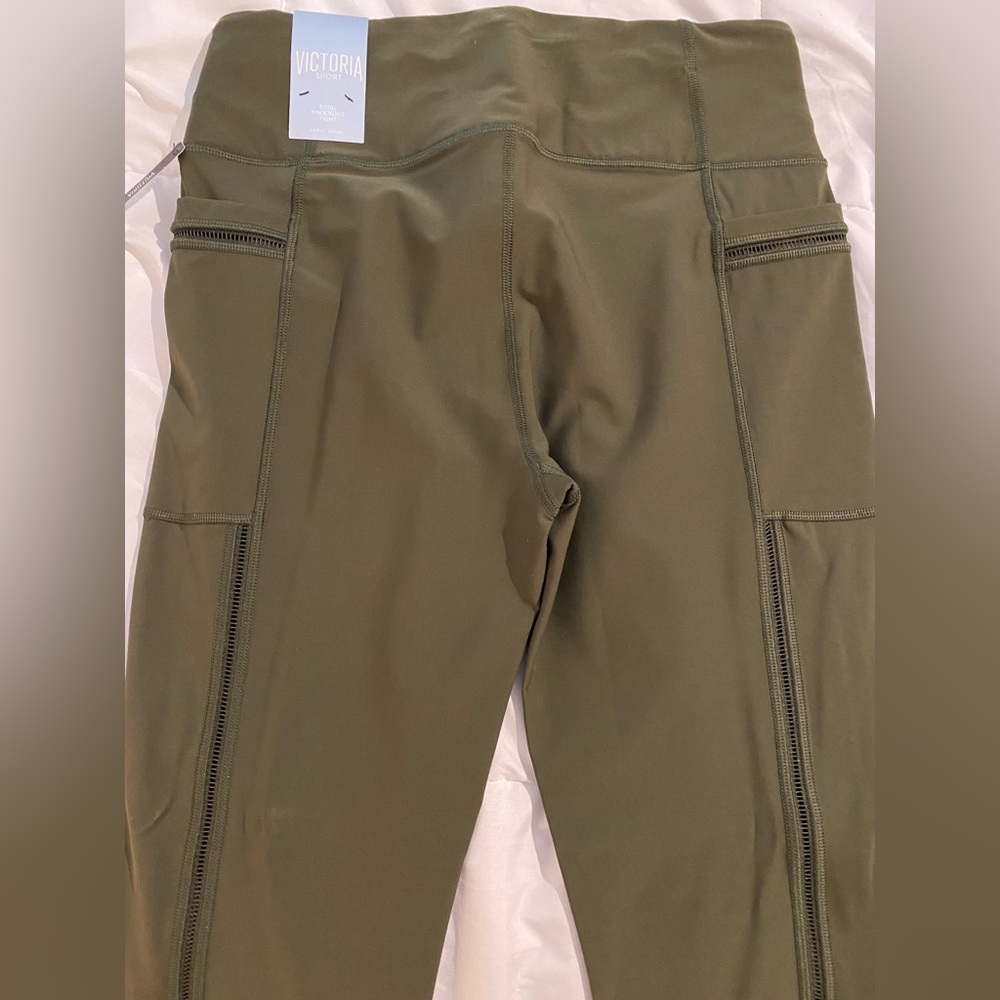 NWT Victoria Secret Sport Tight Leggings